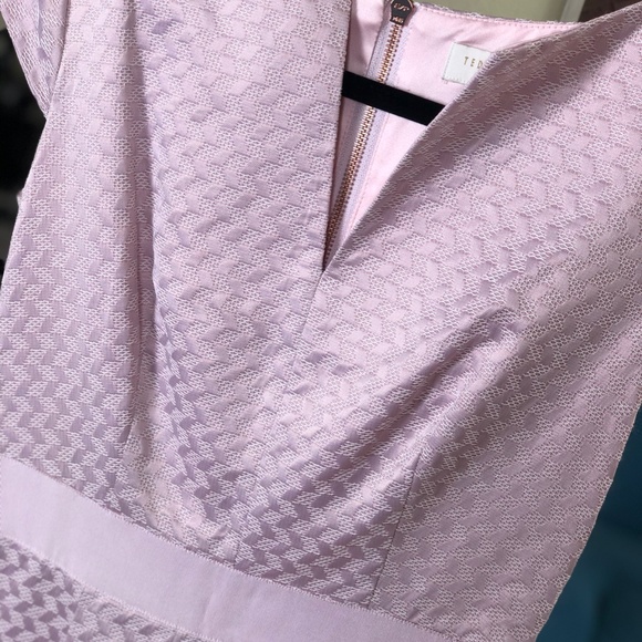 Ted Baker London Shiny Light Pink Cap Sleeve Dress - Picture 4 of 4